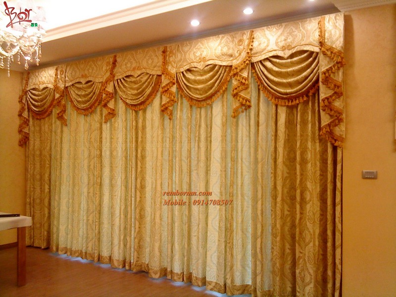 rèm cổ điển
